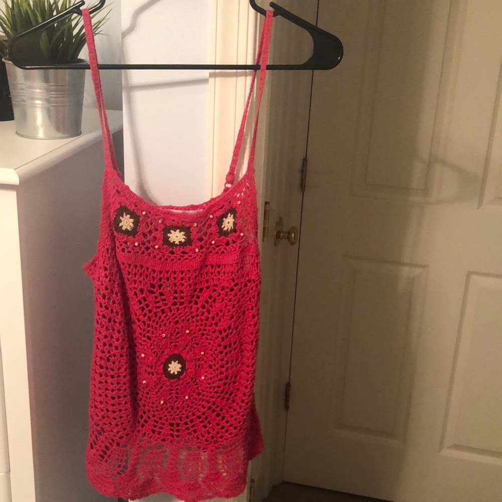 Pink tank top